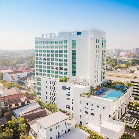 The Empress Premier Chiang Mai - Sha Extra Plus Exterior foto The hotel in 2016