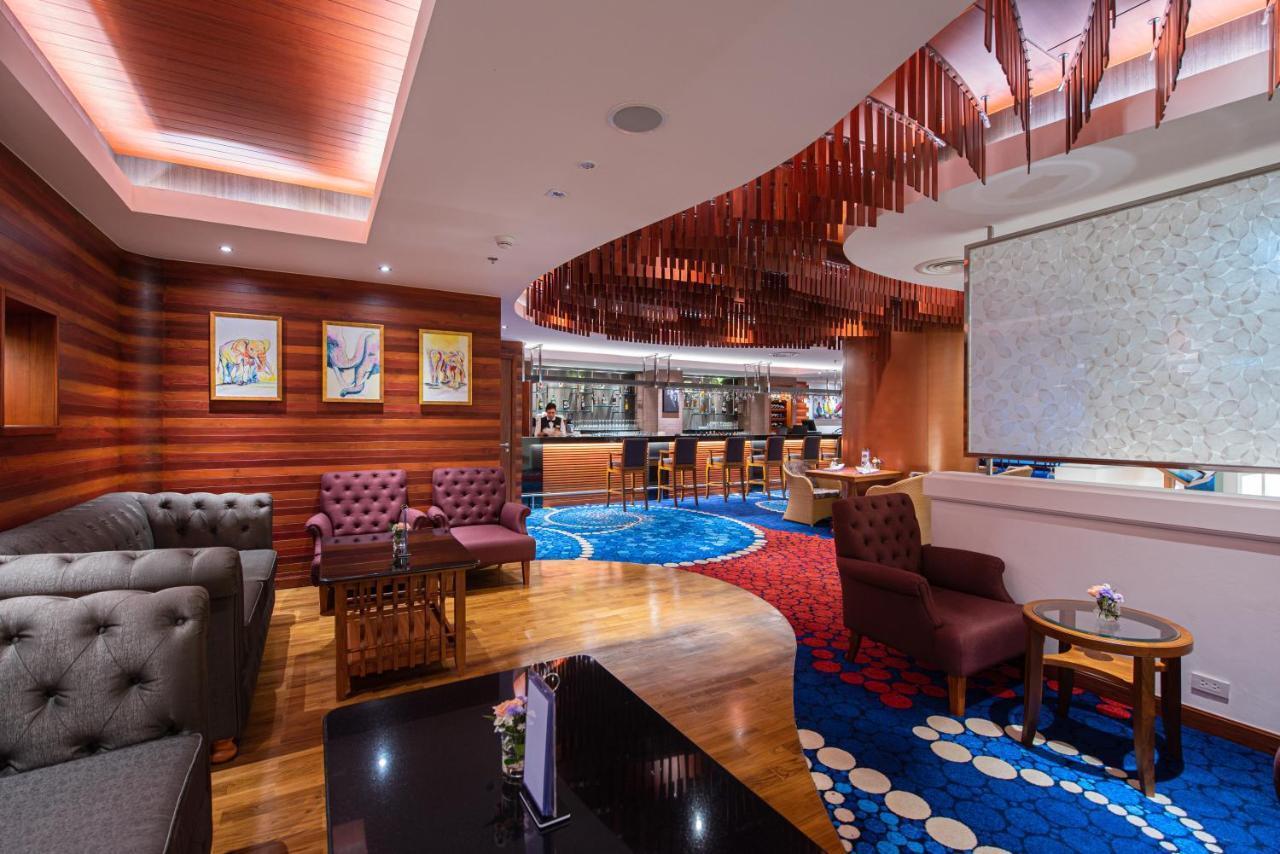 The Empress Premier Chiang Mai - Sha Extra Plus Exterior foto The lounge at the airport