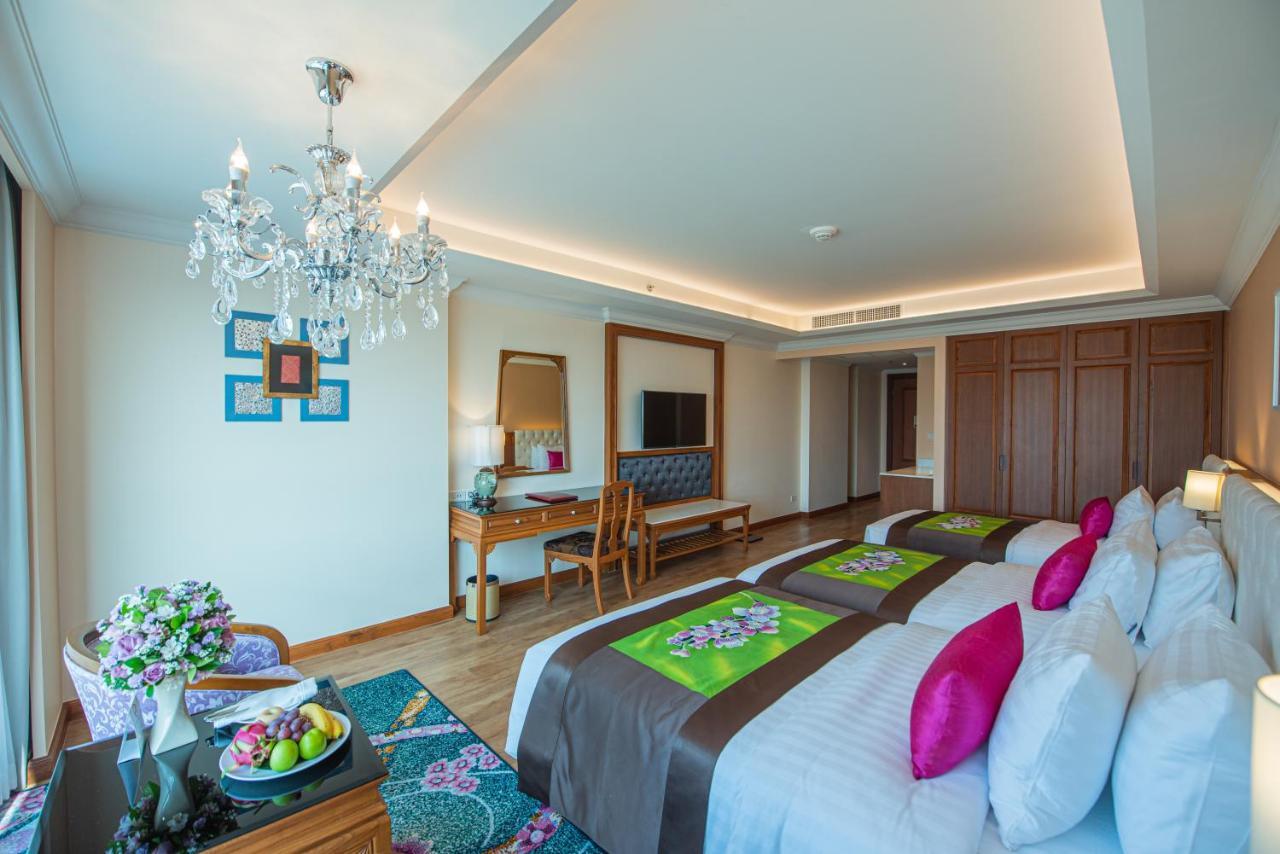 The Empress Premier Chiang Mai - Sha Extra Plus Exterior foto Deluxe Suite