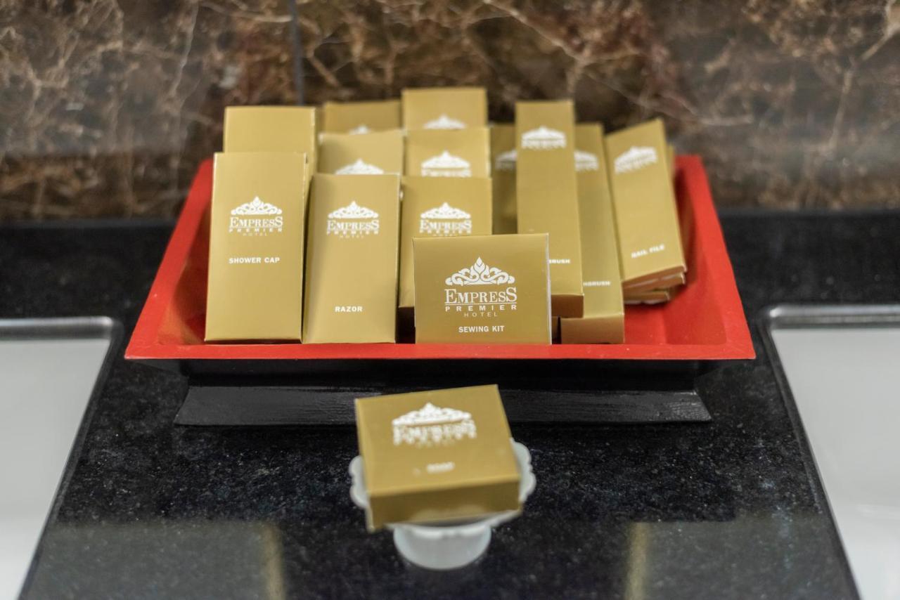 The Empress Premier Chiang Mai - Sha Extra Plus Exterior foto Emirates First Class in-flight amenities