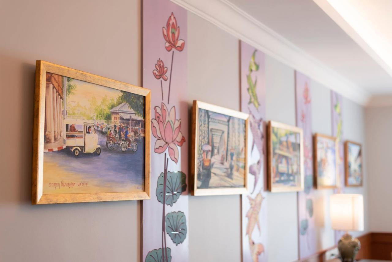 The Empress Premier Chiang Mai - Sha Extra Plus Exterior foto Artwork by the residents of the facility